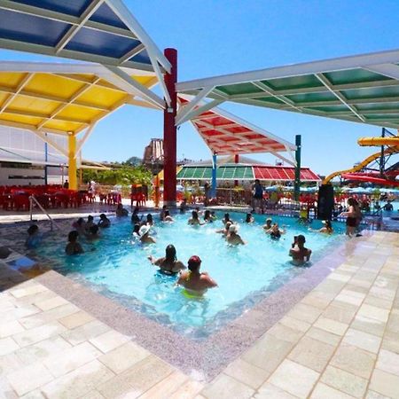 Lacqua Diroma Oficial - Diroma Acqua Park Incluido - Com Roupa De Cama E Banho Caldas Novas Exterior foto