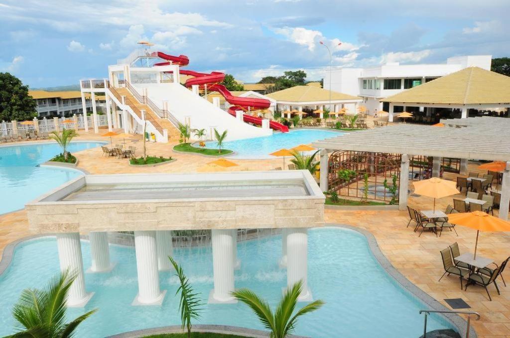 Lacqua Diroma Oficial - Diroma Acqua Park Incluido - Com Roupa De Cama E Banho Caldas Novas Exterior foto