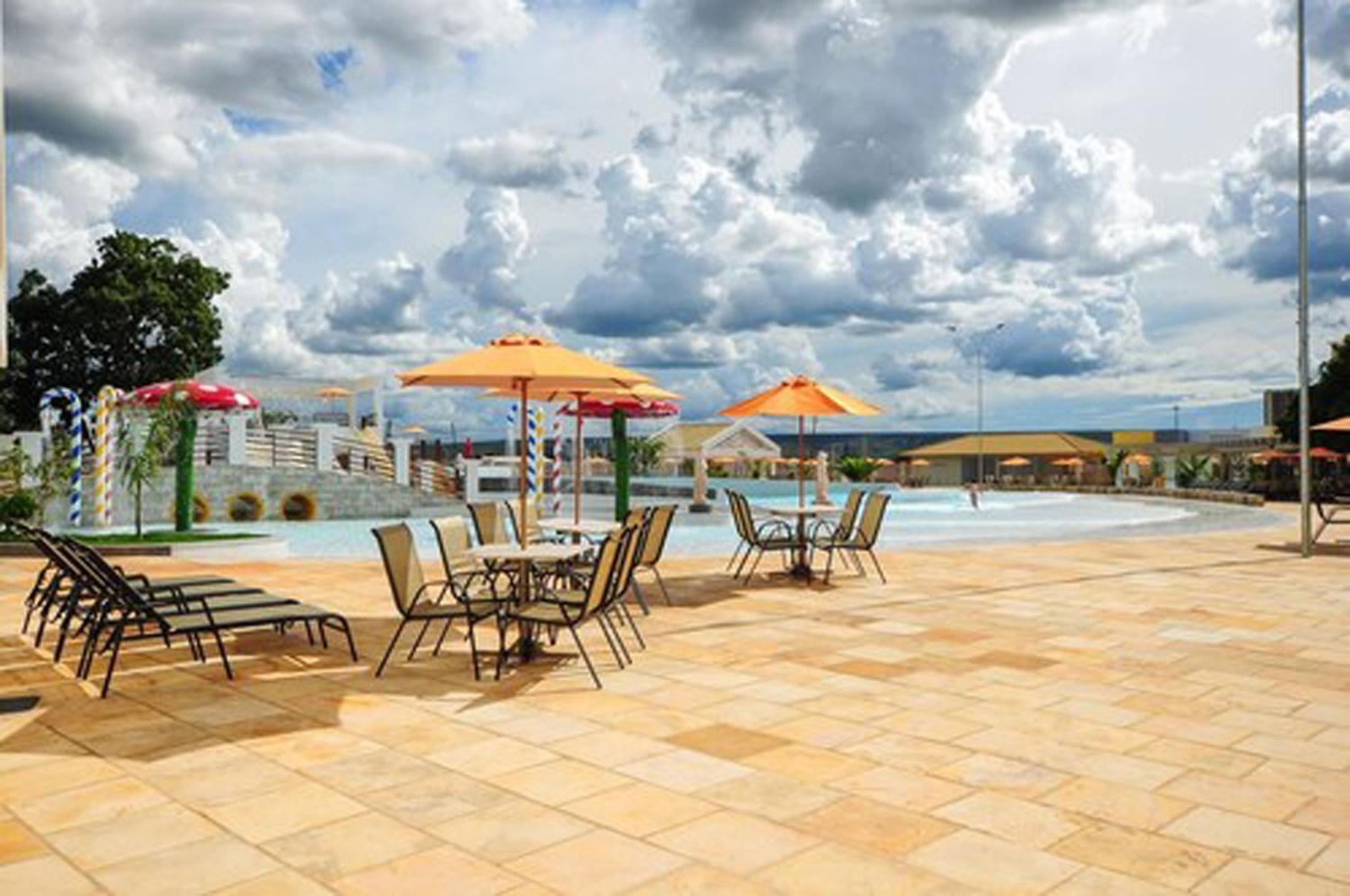 Lacqua Diroma Oficial - Diroma Acqua Park Incluido - Com Roupa De Cama E Banho Caldas Novas Exterior foto