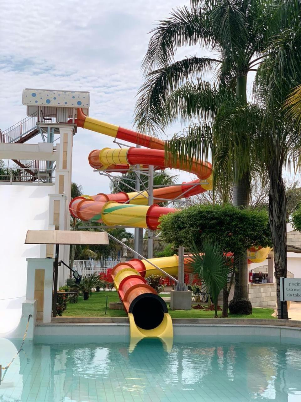 Lacqua Diroma Oficial - Diroma Acqua Park Incluido - Com Roupa De Cama E Banho Caldas Novas Exterior foto