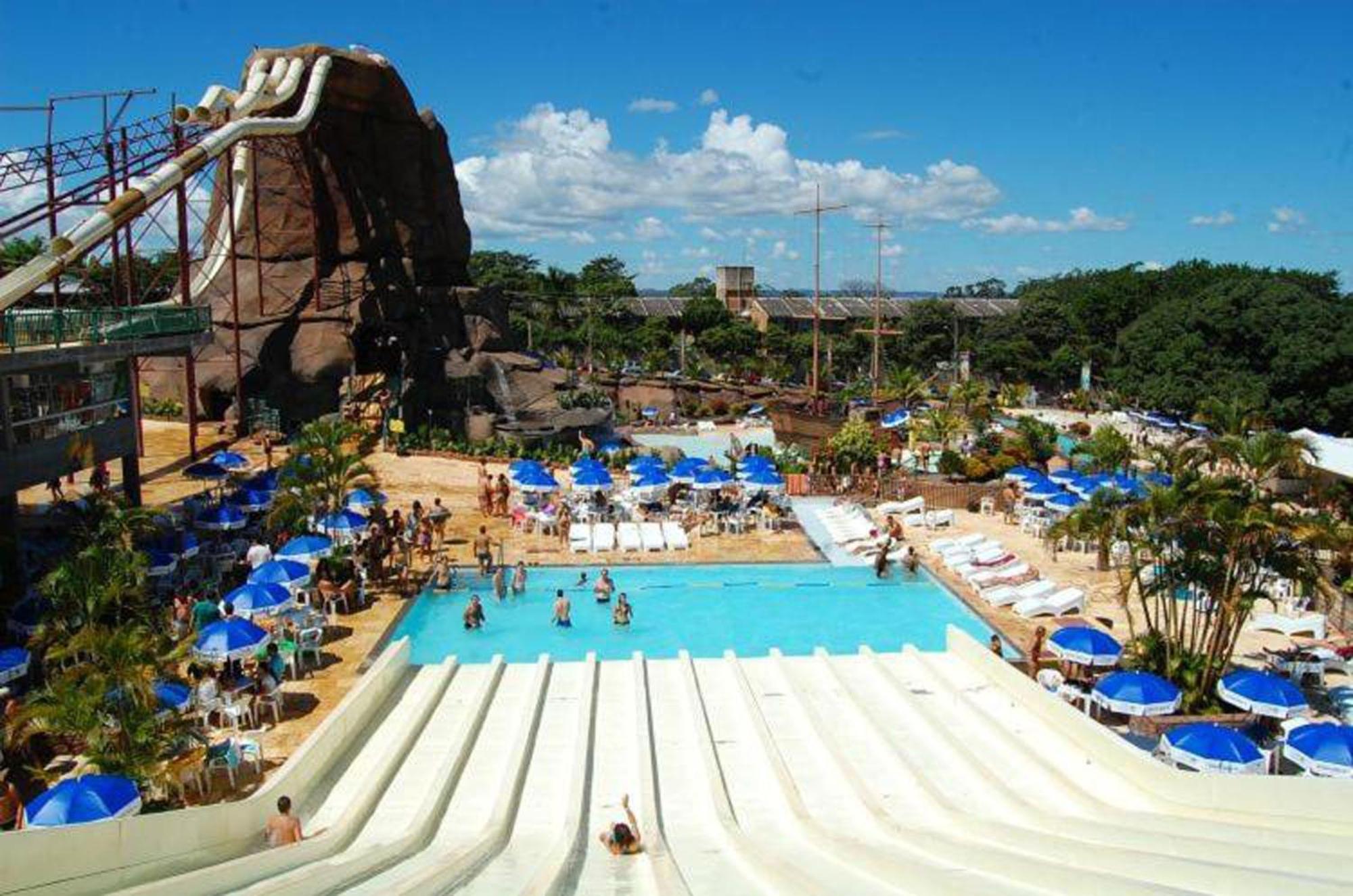 Lacqua Diroma Oficial - Diroma Acqua Park Incluido - Com Roupa De Cama E Banho Caldas Novas Exterior foto